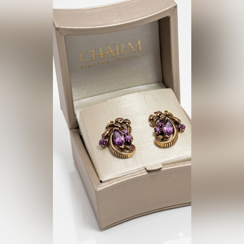 Vintage Coro Mid-Century Amethyst Purple Rhinestone Screw-Back Earrings